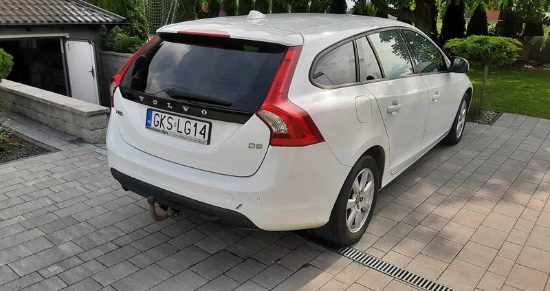 Volvo V60 cena 34000 przebieg: 155000, rok produkcji 2011 z Bobolice małe 22